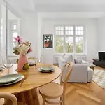 Elegant And Bright Plac Staszica Perfect For Remote Work By Renters Prestige Lejlighed