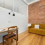 Lejlighed Elegant And Bright Plac Staszica Perfect For Remote Work By Renters Prestige *