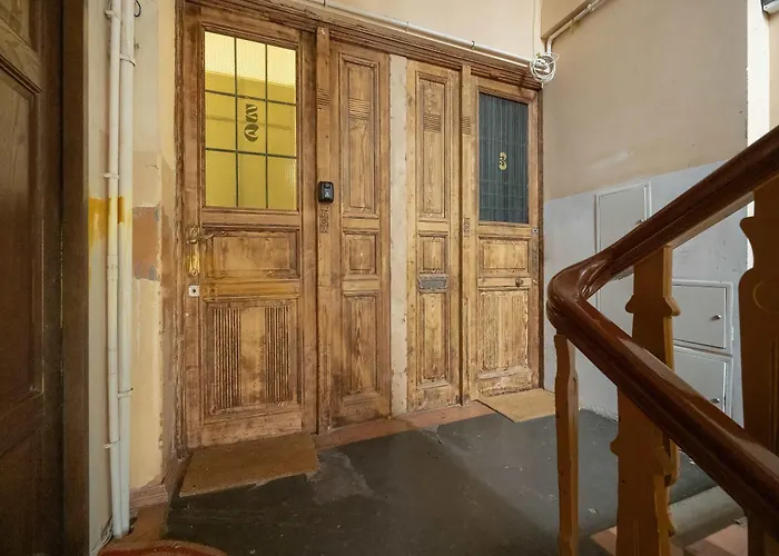 Elegant And Bright Plac Staszica Perfect For Remote Work By Renters Prestige Lägenhet *