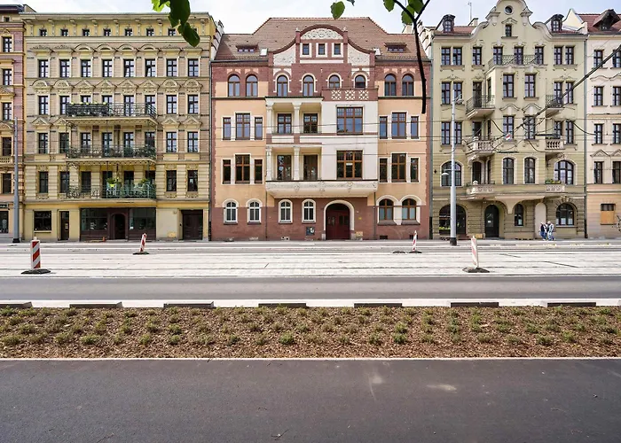 Elegant And Bright Plac Staszica Perfect For Remote Work By Renters Prestige *