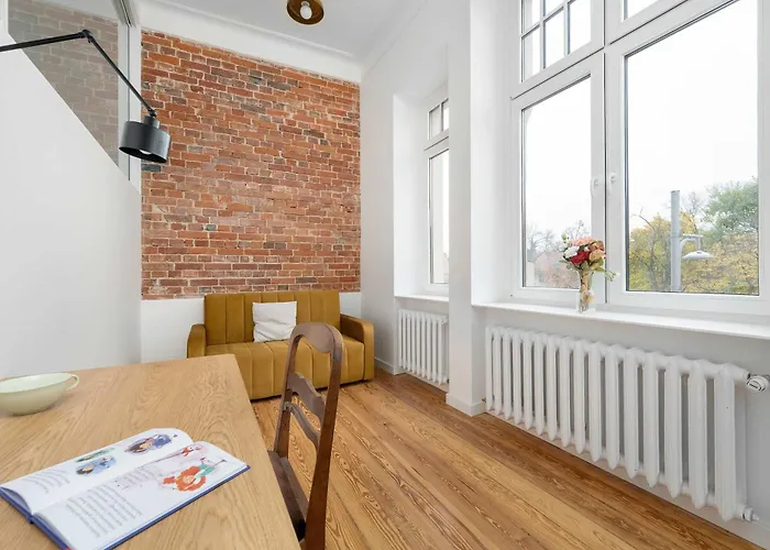 Elegant And Bright Plac Staszica Perfect For Remote Work By Renters Prestige Apartamento Wrocław